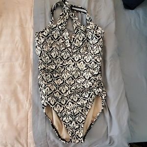 One piece swimsuit